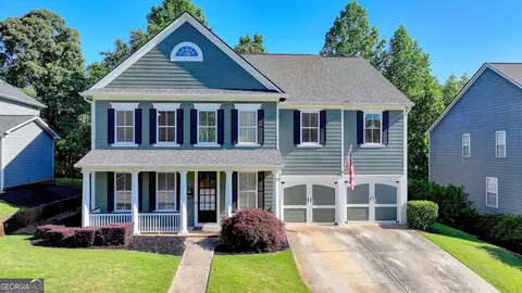 5951 Peacock Ln, Hoschton, GA 30548