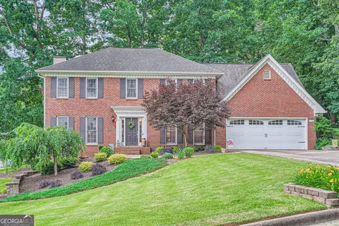 1141 Providence Dr, Lawrenceville, GA 30044
