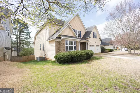9106 Somersport Dr, Villa Rica, GA 30180