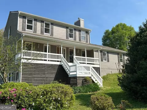 230 Huiet Dr, Fayetteville, GA 30215