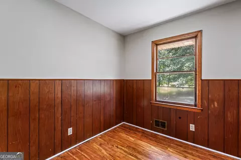 6355 Impala Cir, Morrow, GA 30260 photo 10