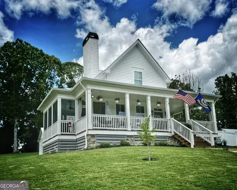 221 E Underwood St, Cleveland, GA 30528