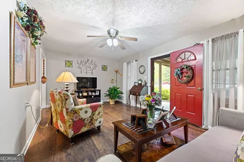 257 Thomas Ferry Rd, Jackson, GA 30233
