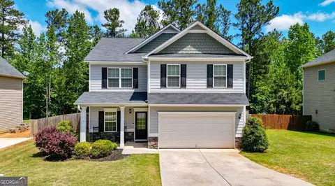 44 Stonewood Creek Dr, Dallas, GA 30132