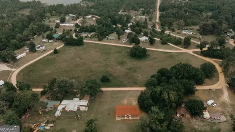 8300 Sealy Cir, Donalsonville, GA 39845