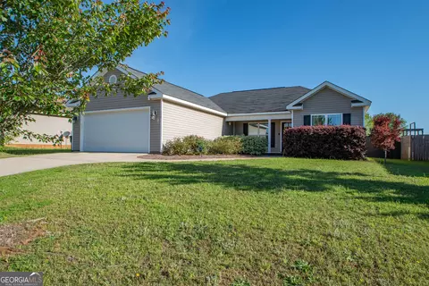 110 Winsted Ct, Perry, GA 31069 photo 2