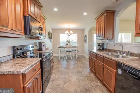 110 Winsted Ct, Perry, GA 31069 photo 13