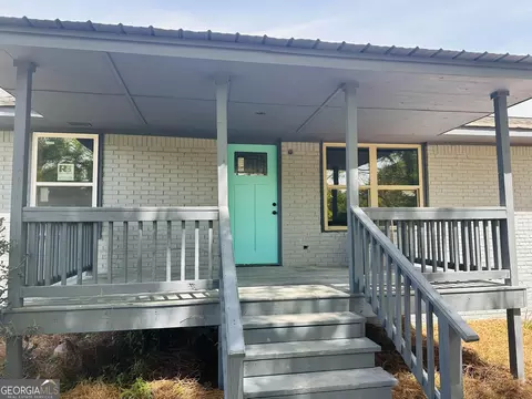 295 Iris Lake Rd, Mcdonough, GA 30252