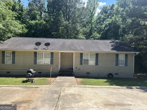 2430 Grandview Dr, Milledgeville, GA 31061