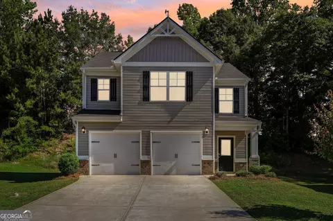 166 Brasch Park Dr, Grantville, GA 30220