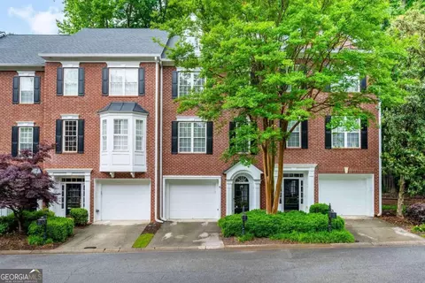 1804 Waters Edge Trl, Roswell, GA 30075