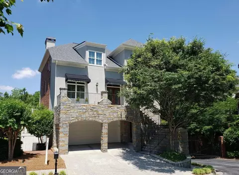 1096 Fairway Ests NE, Atlanta, GA 30319
