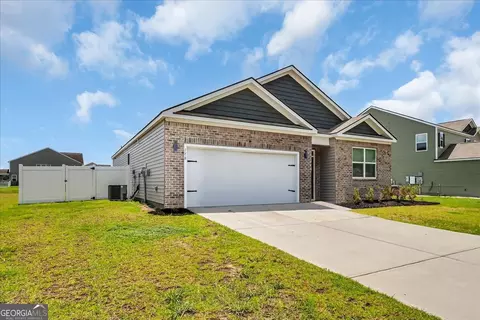 158 Troupe Dr, Pooler, GA 31322