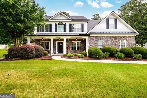 1194 Woodmere Dr, Loganville, GA 30052
