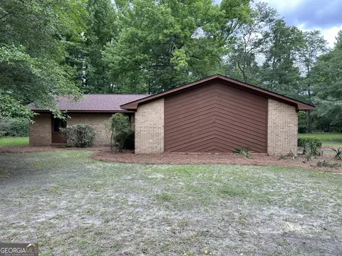 605 Zetterower Rd, Statesboro, GA 30458
