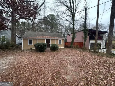 3238 Pebble Dr, Atlanta, GA 30344