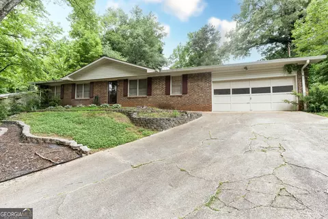 6260 Shallowford Way, Douglasville, GA 30135