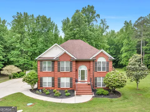 140 River Park Cir, Mcdonough, GA 30252
