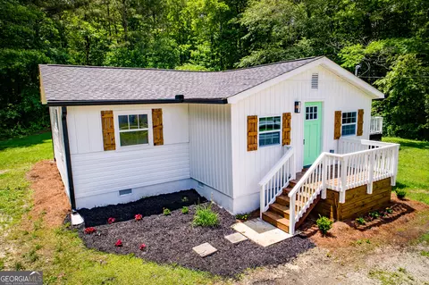 237 Centerpoint Rd, Bremen, GA 30110