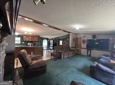 269 Matts Dr, Dublin, GA 31021 photo 2