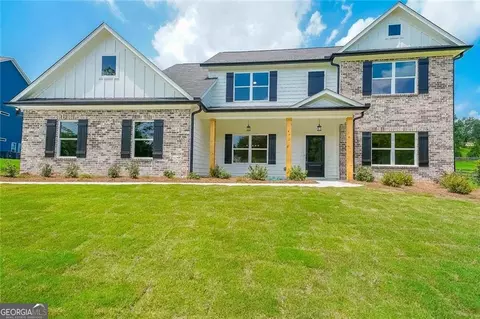 95 Old Lake Ln, Dawsonville, GA 30534