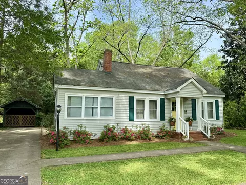 204 N Walnut St, Greensboro, GA 30642