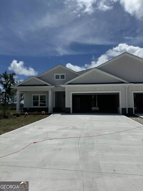 142 Green Turtle Ct, Kingsland, GA 31548