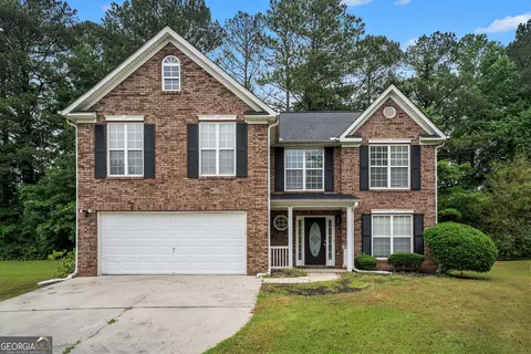 9246 Chestnut Ct, Jonesboro, GA 30236