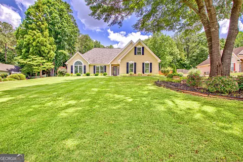 160 Brookstone Crst, Newnan, GA 30265