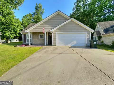 214 Jerry Dr, Hogansville, GA 30230