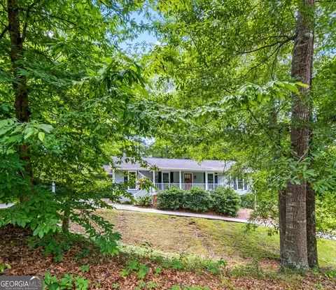 5176 Wingate Dr, Macon, GA 31210
