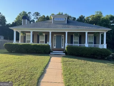 130 Copper Creek Dr, Lagrange, GA 30240