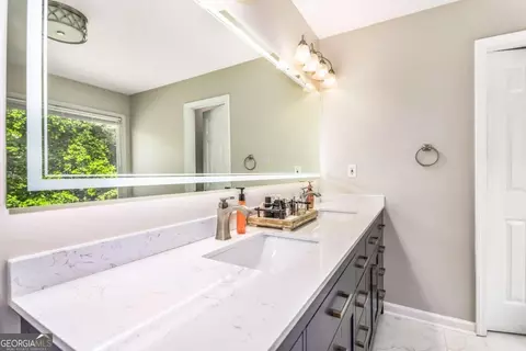 2430 Devon Leigh Walk, Duluth, GA 30096 photo 29
