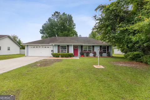 109 Foxwood Dr, Kingsland, GA 31548