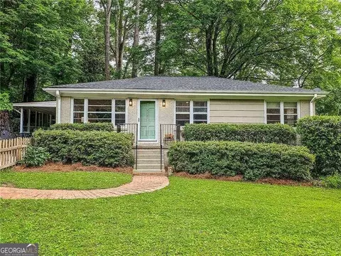 2221 Desmond Dr, Decatur, GA 30033