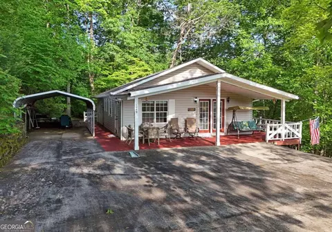 1049 Crawford Cv, Hiawassee, GA 30546