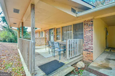 803 S Red Rock Rd, Toccoa, GA 30577 photo 6