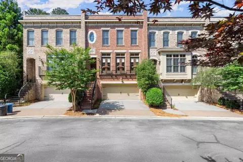 18 Arbor Way Dr, Decatur, GA 30030