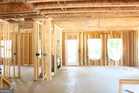 9102 Golfview Ln, Covington, GA 30014 photo 3