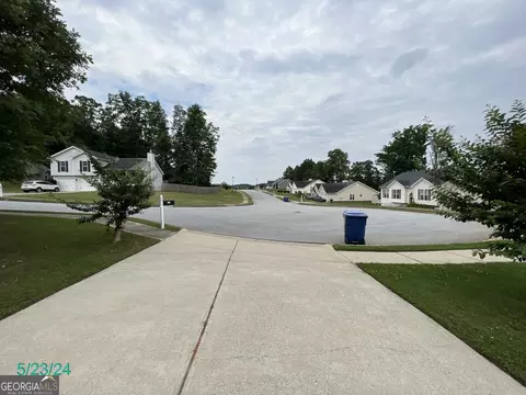 View/Area - 376 Embassy Dr, Winder, GA 30680 photo 2 of 2