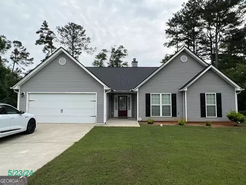 376 Embassy Dr, Winder, GA 30680