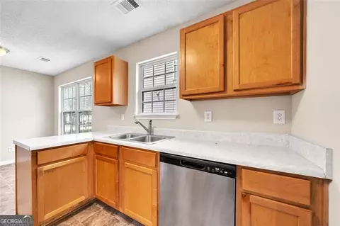 2054 Registry Dr, Hampton, GA 30228 photo 9