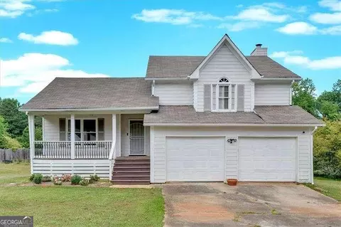 5348 Cayuga Ct, Lithonia, GA 30038
