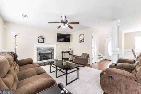 100 Derringer Ct, Byron, GA 31008 photo 11