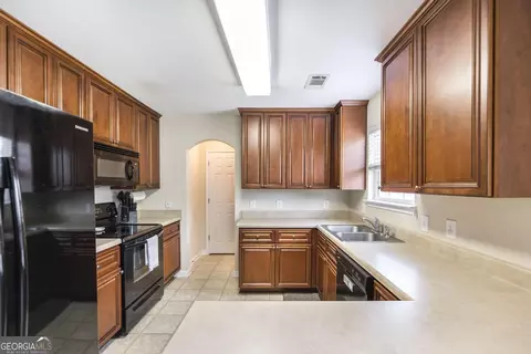 100 Derringer Ct, Byron, GA 31008 photo 15
