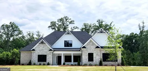 176 Atlantica Dr, Newnan, GA 30263