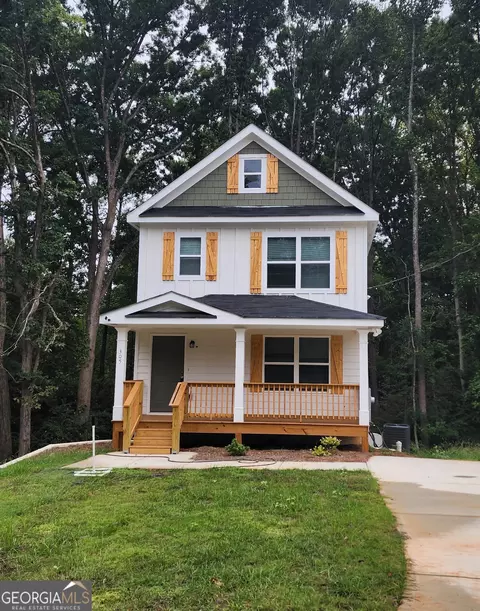 305 Martin Cir, Athens, GA 30601