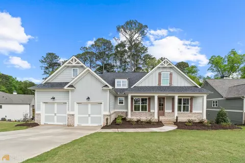 1090 Hidden Hills Cir, Greensboro, GA 30642