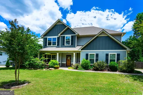 96 Stone Gate Dr, Lagrange, GA 30241