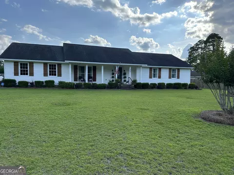 304 Payne Pl, Dublin, GA 31021